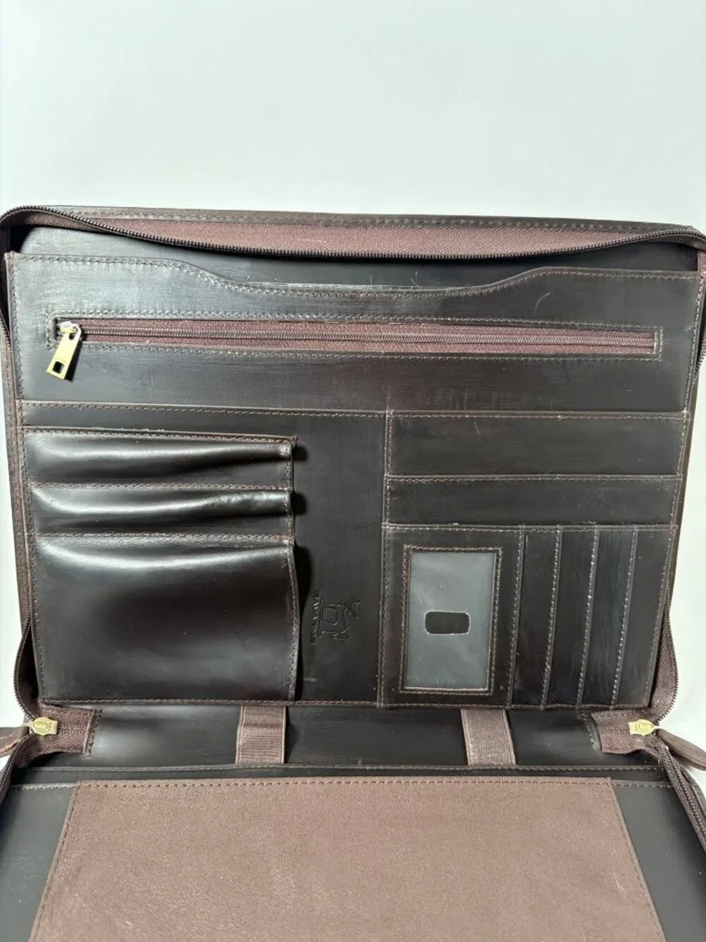 Gavarnie compact stylish
